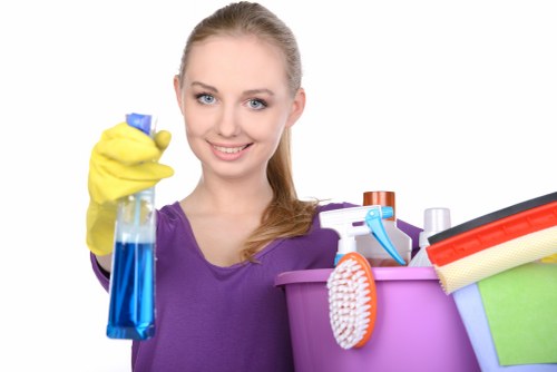 Preparing a property for end of tenancy cleaning before move out